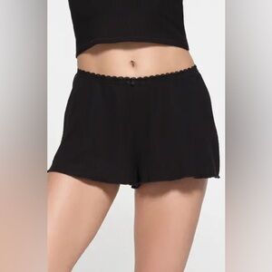 skims soft lounge lace shorts NWT